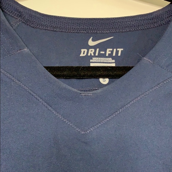 Men’s Nike Dri-Fit Jersey Shirt with Sheer Back - Picture 4 of 8